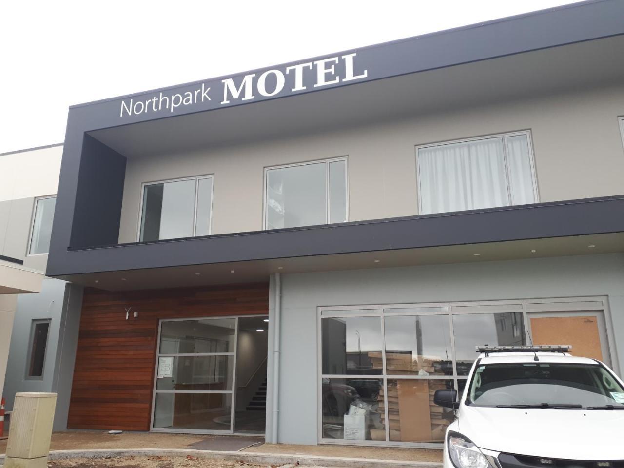 טימארו Northpark Motel מראה חיצוני תמונה